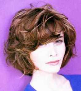 Short-Curly-Hairstyles-9